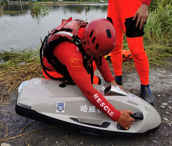 Combating Flood in Jiangxi in Summer 2020